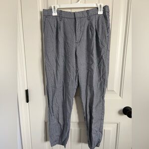 Khakis by Gap Blue Patterned Ankle Pants Size Medium
